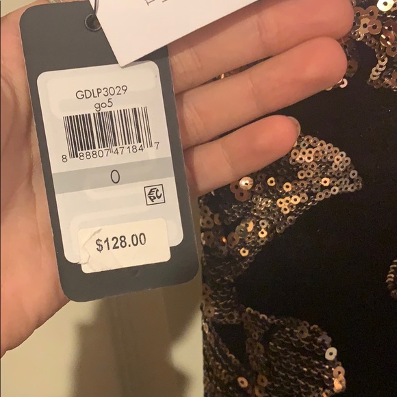 Sequins cocktail dress - Picture 4 of 4